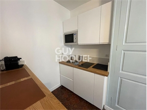 appartement à la location -   89000  AUXERRE, surface 25 m2 location appartement - APR680979